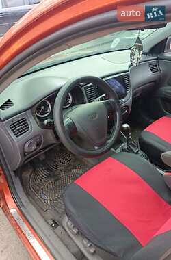 Седан Kia Rio 2006 в 