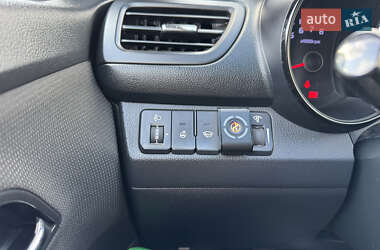 Седан Kia Rio 2012 в 