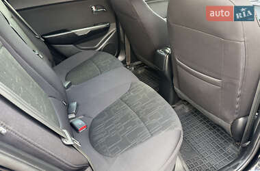 Седан Kia Rio 2012 в 
