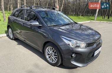 Хетчбек Kia Rio 2018 в 