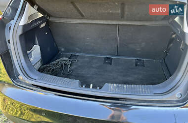 Хэтчбек Kia Rio 2013 в 