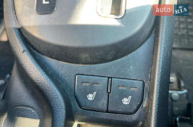 Седан Kia Rio 2013 в 