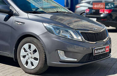 Седан Kia Rio 2013 в 