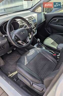 Седан Kia Rio 2016 в 