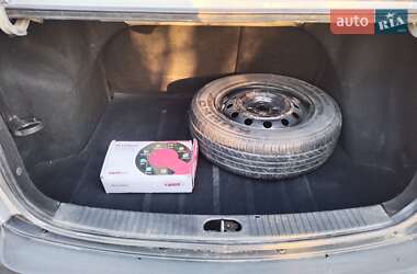 Седан Kia Rio 2007 в 