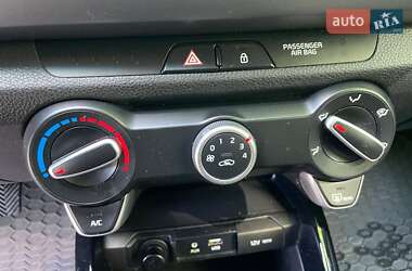 Хетчбек Kia Rio 2018 в 