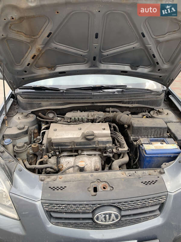 Хетчбек Kia Rio 2008 в Києві