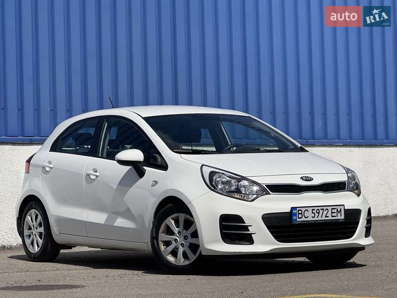 Хэтчбек Kia Rio 2016 в 