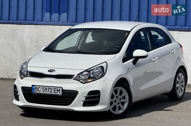 Хэтчбек Kia Rio 2016 в 