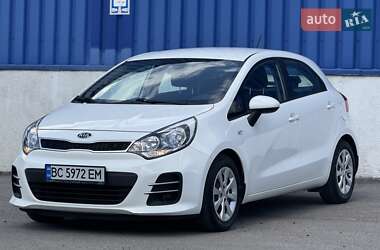 Хэтчбек Kia Rio 2016 в 