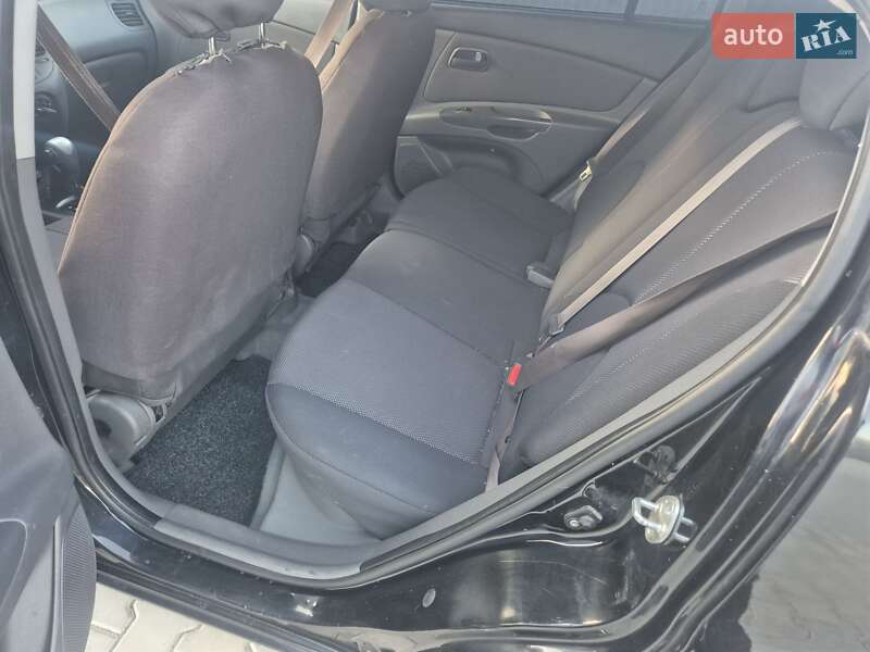 Хэтчбек Kia Rio 2007 в Днепре