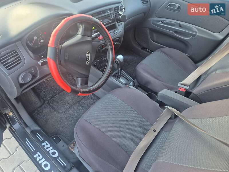 Хэтчбек Kia Rio 2007 в Днепре