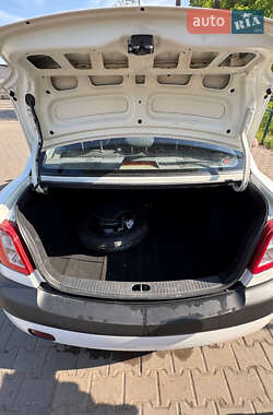 Седан Kia Rio 2009 в 