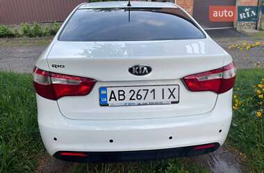 Седан Kia Rio 2013 в 