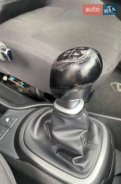 Седан Kia Rio 2013 в 