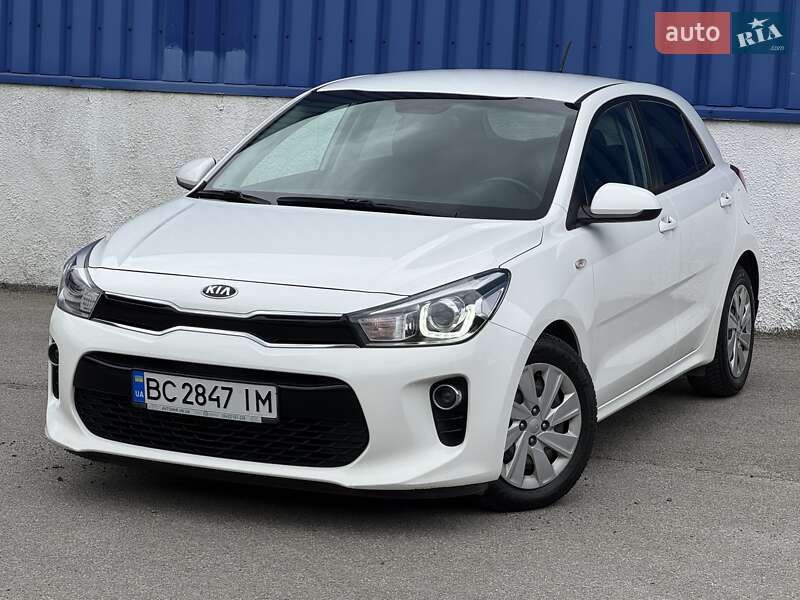 Хетчбек Kia Rio 2017 в Львові