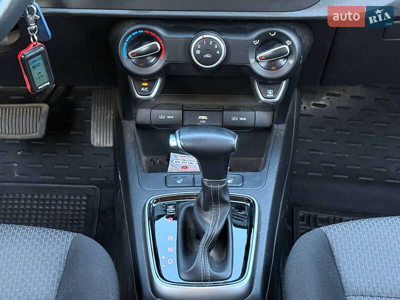 Хетчбек Kia Rio 2021 в Кривому Розі