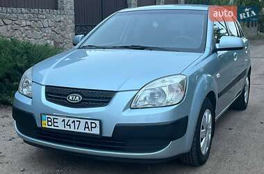 Хетчбек Kia Rio 2006 в 