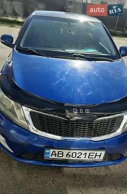 Хэтчбек Kia Rio 2012 в Киеве