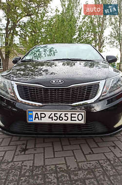 Седан Kia Rio 2013 в Запорожье