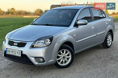 Седан Kia Rio 2011 в Вінниці