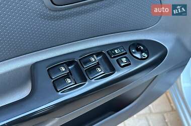 Седан Kia Rio 2011 в 