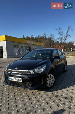 Седан Kia Rio 2017 в Броварах