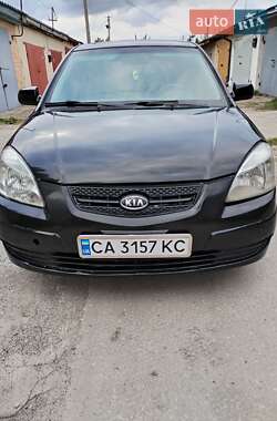 Хэтчбек Kia Rio 2008 в Золотоноше