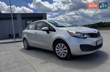 Седан Kia Rio 2012 в Львове