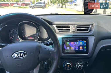 Седан Kia Rio 2012 в 