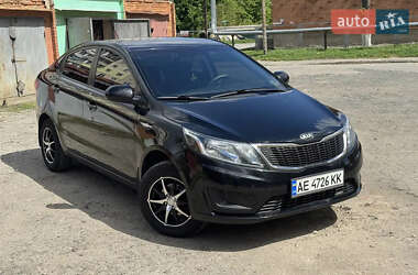 Седан Kia Rio 2013 в Одессе
