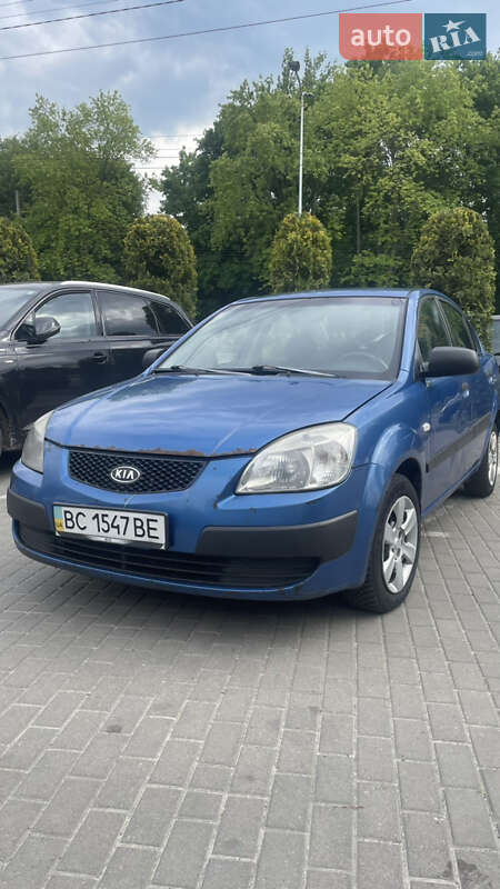Седан Kia Rio 2007 в Львові