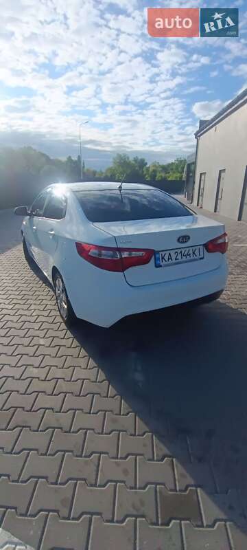 Седан Kia Rio 2012 в Белой Церкви