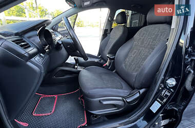 Седан Kia Rio 2012 в 