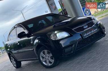 Седан Kia Rio 2010 в Миколаєві