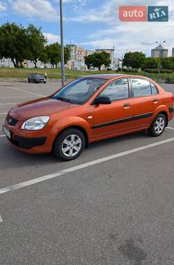 Седан Kia Rio 2008 в 