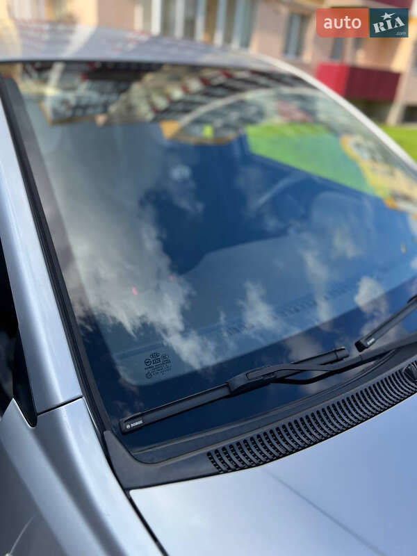 Седан Kia Rio 2010 в Каменец-Подольском