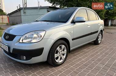 Седан Kia Rio 2007 в Запоріжжі