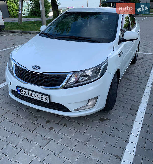 Седан Kia Rio 2012 в Хмельницком