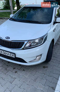Седан Kia Rio 2012 в 