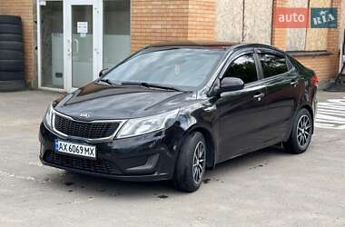 Седан Kia Rio 2014 в Харкові