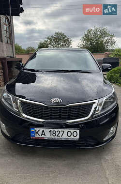 Седан Kia Rio 2013 в Киеве