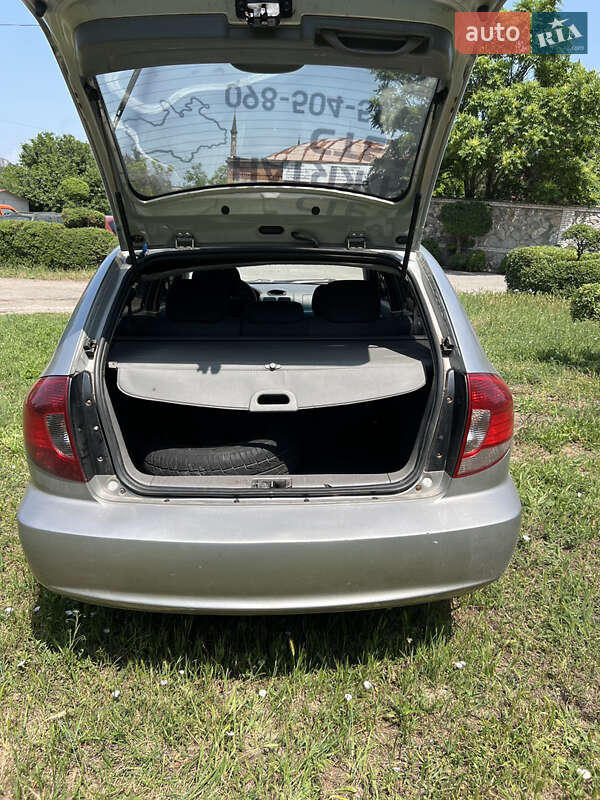 Універсал Kia Rio 2003 в Запоріжжі