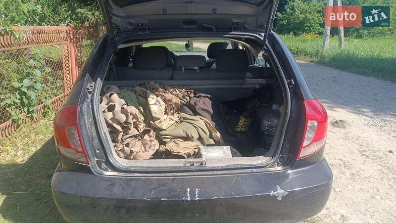 Універсал Kia Rio 2003 в Івано-Франківську