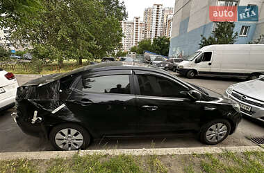Седан Kia Rio 2013 в 