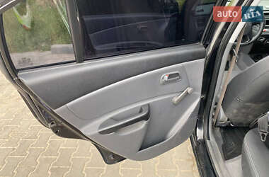 Хетчбек Kia Rio 2010 в 