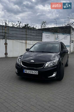 Седан Kia Rio 2013 в Дніпрі