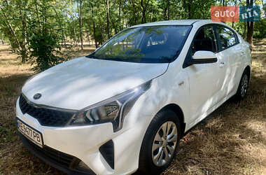 Седан Kia Rio 2021 в Кривому Розі