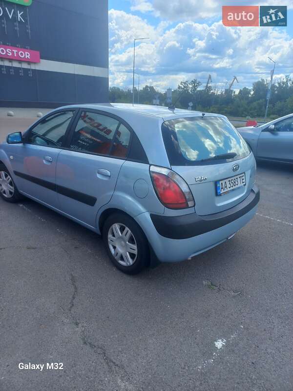Хетчбек Kia Rio 2008 в Києві