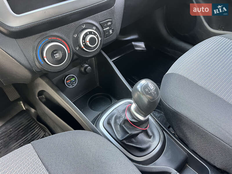 Хэтчбек Kia Rio 2012 в Белой Церкви фото 14 Хэтчбек Kia Rio 2012 в Белой Церкви